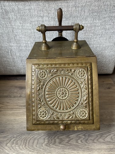Vintage brass coal hod scuttle - brass,