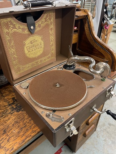 Antique carryola portable 78 - antique,