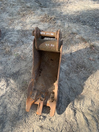 30cm toothed excavator - , bucket