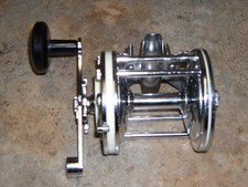 VINTAGE Mitchell  624  Sea