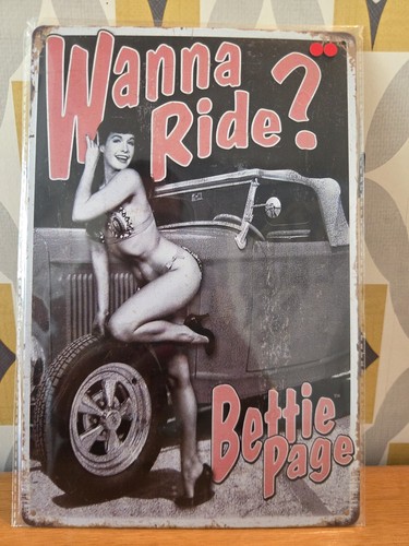 Wanna ride bettie page tin - wanna,