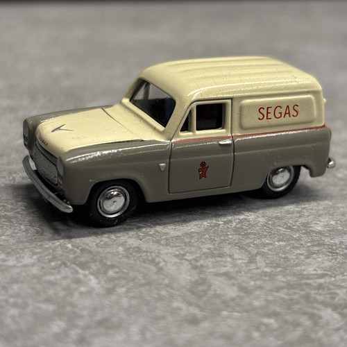 Classix ford thames - ford,