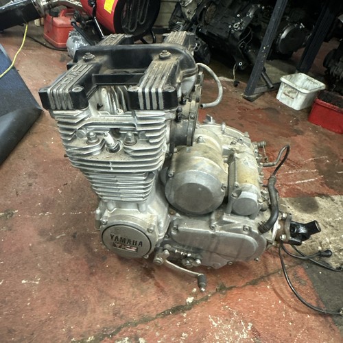 Yamaha xj750 750 seca - yamaha,