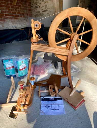 Ashford spinning wheel with - ashford,
