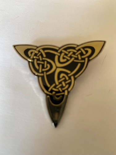 Vintage brooch celtic knot - brooch,