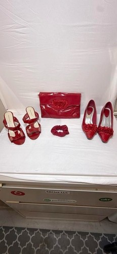 Red patent leather shoes - patent,