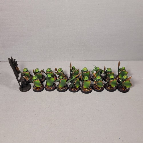 Bretonnian men arms - at,