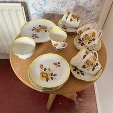 Vintage Windsor Bone China Tea Set – England – Yellow Rose Pattern – 19 Pieces