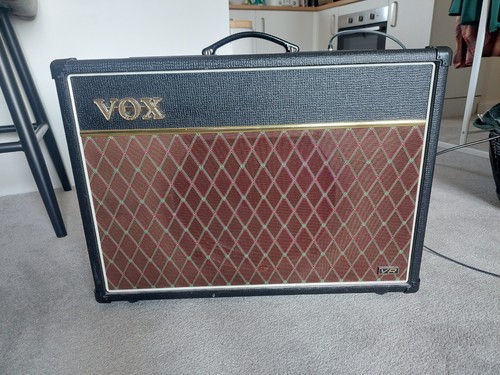 Vox ac15vr guitar amplifier - vox,