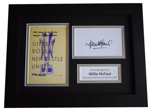 Willie mcfaul signed framed - a4,