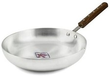 Aluminium Fry Pan With Wooden