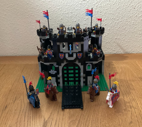 Lego black monarch castle - lego,