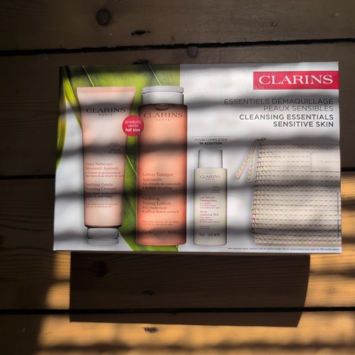 Clarins cleansing essentials - clarins,