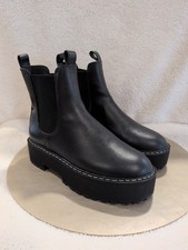 Divided m ladies black - m,