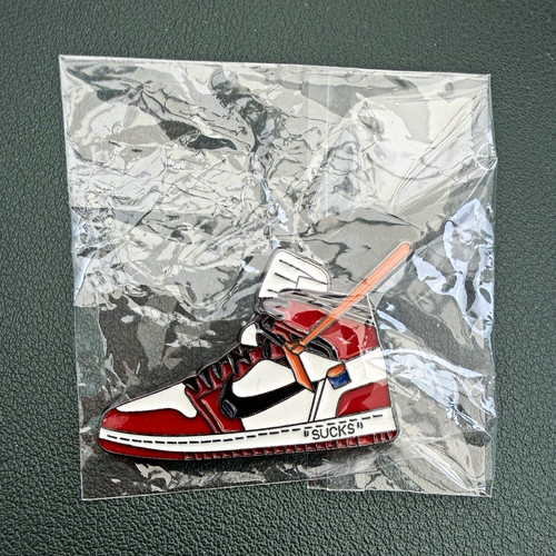 Nike sneaker shoe enamel - shoe, pin