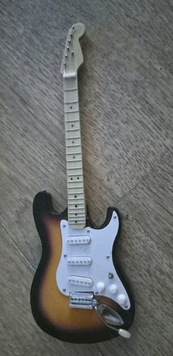 Fender sunburst stratocaster - fender,