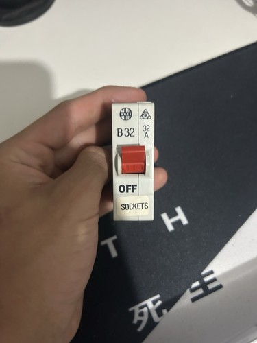 32a circuit breaker wylex - breaker,