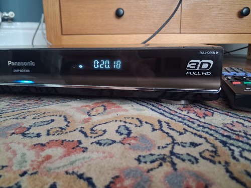 Panasonic dmp bdt300eg - dmp-bdt300eg, 3d