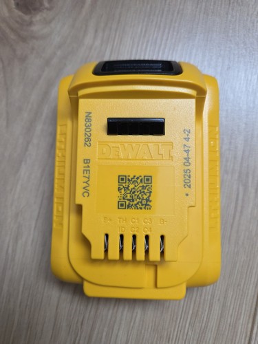 Genuine dewalt dcb183 - genuine, 2.0ah
