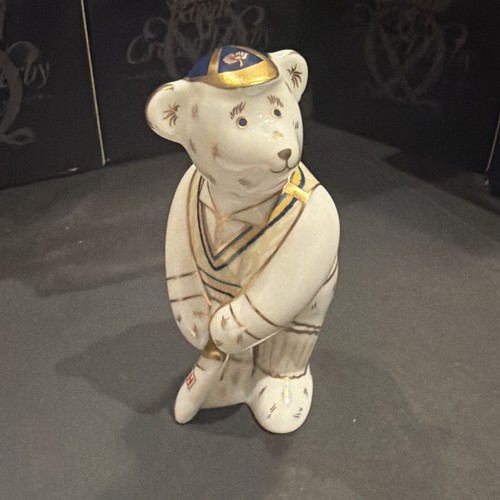 Royal crown derby cricketer - royal,
