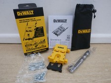 DeWALT DXPJ002E TWIN PRO POCKET HOLE JIG + MAGNICLIP STORAGE