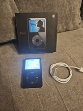 Boxed. Apple MA146FB A1136