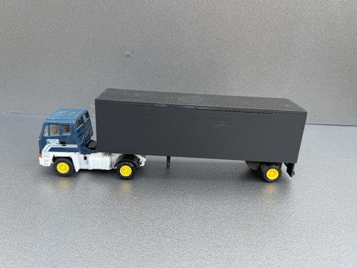 Scalextric truck axle 2 - truck,