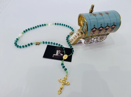 Wagon vardo rosary - wagon, beads