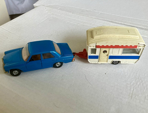 Corgi toys mercedes benz - corgi, mercedes-benz
