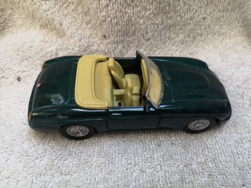 Maisto 8 model - ,