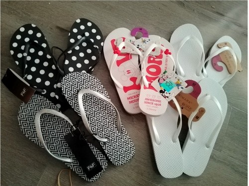Lucky dip pairs of - dip:,