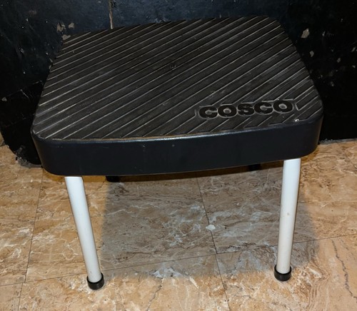 Cosco vintage kitchen step - cosco,