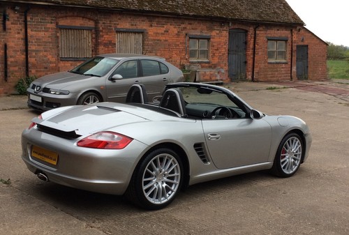 Inch wheels fit cayman - 19",