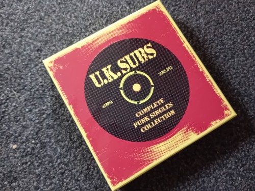 Subs complete punk - -,