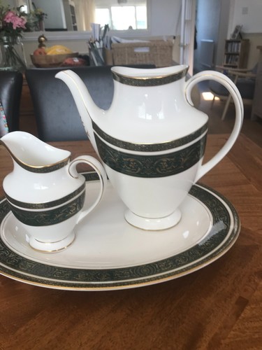 Royal doulton bone - doulton, china