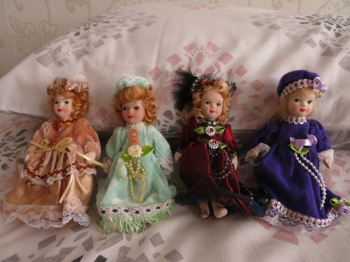Collectable dolls - collectable,
