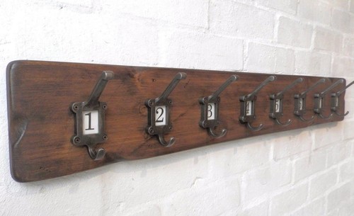 Rustic style cloakroom school - rustic,