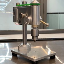 Precision CNC Milling Machine