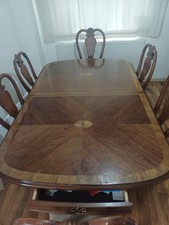 Dining Table With 6 Chair Good Conditions And Two Drawer Inside The Table