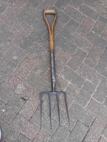 Vintage brades made - , (made