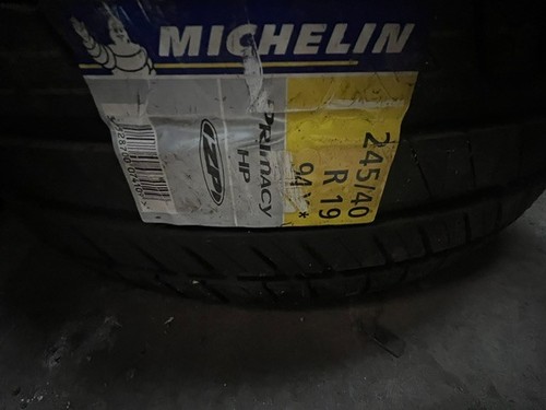 245 40r19 94y michelin run - michelin,
