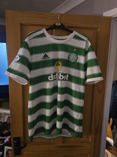 Celtic home shirt strip - home,
