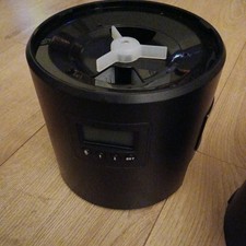 Miaosical Dual Automatic Cat Feeder 2 Cats,6 Meals/Day, 4.2L, missing bowls/lid