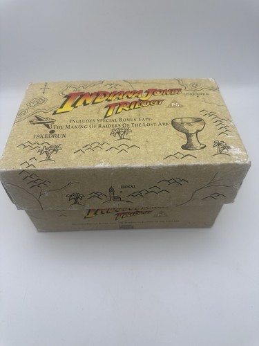 Indiana jones vhs - jones,