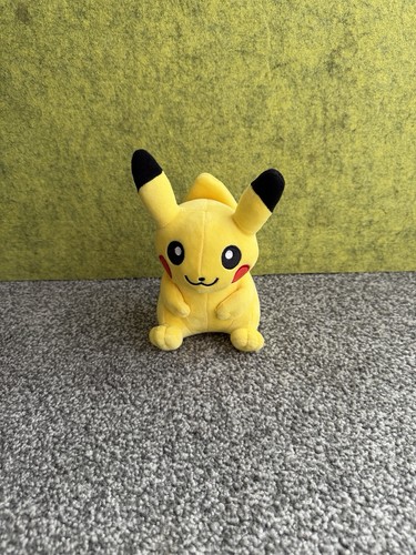 Inch sitting pikachu - 8-inch,