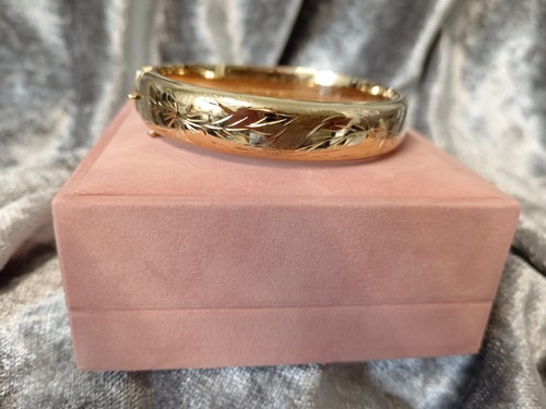 Rolled gold excalibur leaf - rolled,