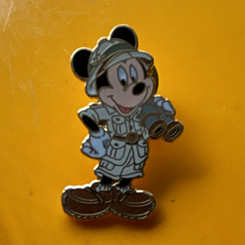 Disney mickey mouse safari - disney,