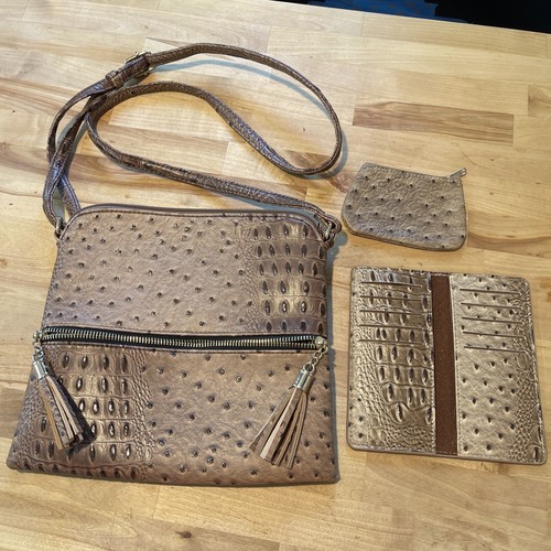Faux ostrich crocodile - faux,