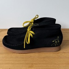 Clarks Pokemon Wallabee boots size 4.5G wide Mist black suede school shoes boys