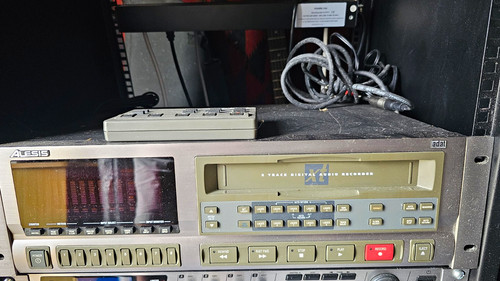 Alesis adat track digital - xt, 8-track